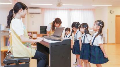 苦手な人はどのくらいいる?現役保育士に聞いた保育園のピアノ事情