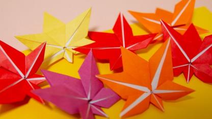 秋の折り紙13選!紅葉・ハロウィン・昆虫・食べ物