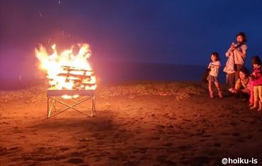 夜遊び・火遊び「本物体験」から生まれる子どもの心の成長とは?【自然の中で見つける保育】