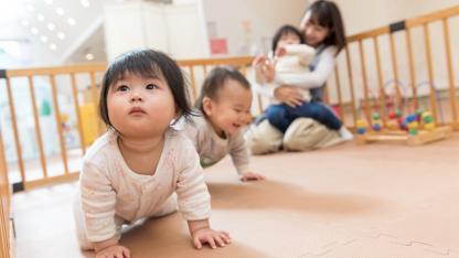 乳児保育のポイントを解説｜特徴・内容・気を付けること
