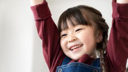 「先生やって！」は甘えじゃない。”できる”を求めすぎない保育のかたち｜発達支援の現場から