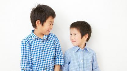 区別？差別？きょうだい間での発達の違いを気にする保護者への対応｜発達支援のお悩み相談室