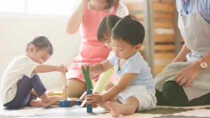 「夢中になって遊び込む時間」が学びの土台に。非認知能力を育む保育の魔法