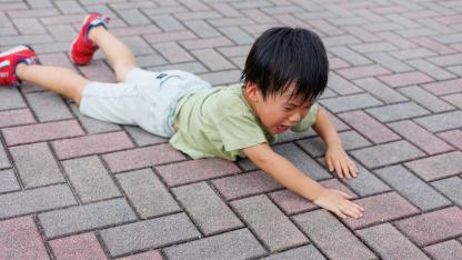 公園から帰りたくないと公道でパニックを起こしてしまう子への支援と明日から使えるヒント｜発達支援のお悩み相談室