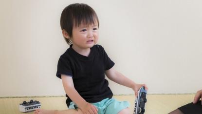 どうする 子ども同士の 噛みつきトラブル 保育士がとるべき対応とは 保育士 幼稚園教諭のための情報メディア ほいくis ほいくいず