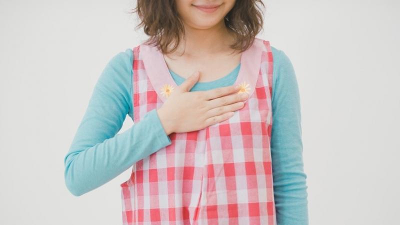 機能性で選ぶ！保育士さんにおすすめのエプロン9選｜保育士・幼稚園