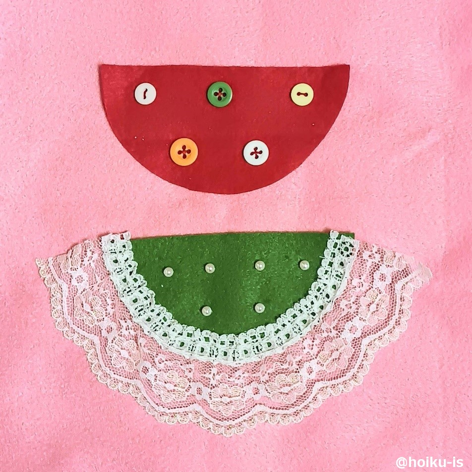 飾りを縫い付けたオーナメント