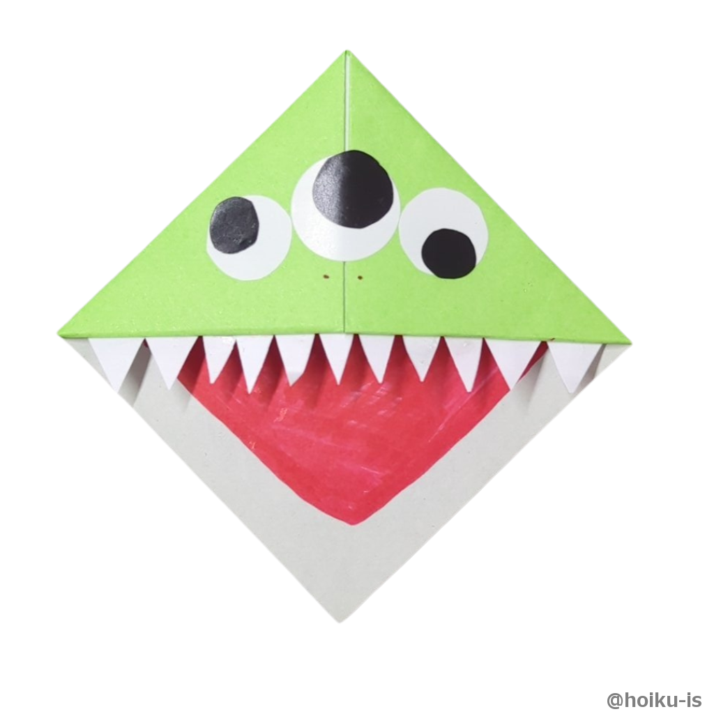 お好みで目や口、牙などを書いたりつけたりしたら完成です