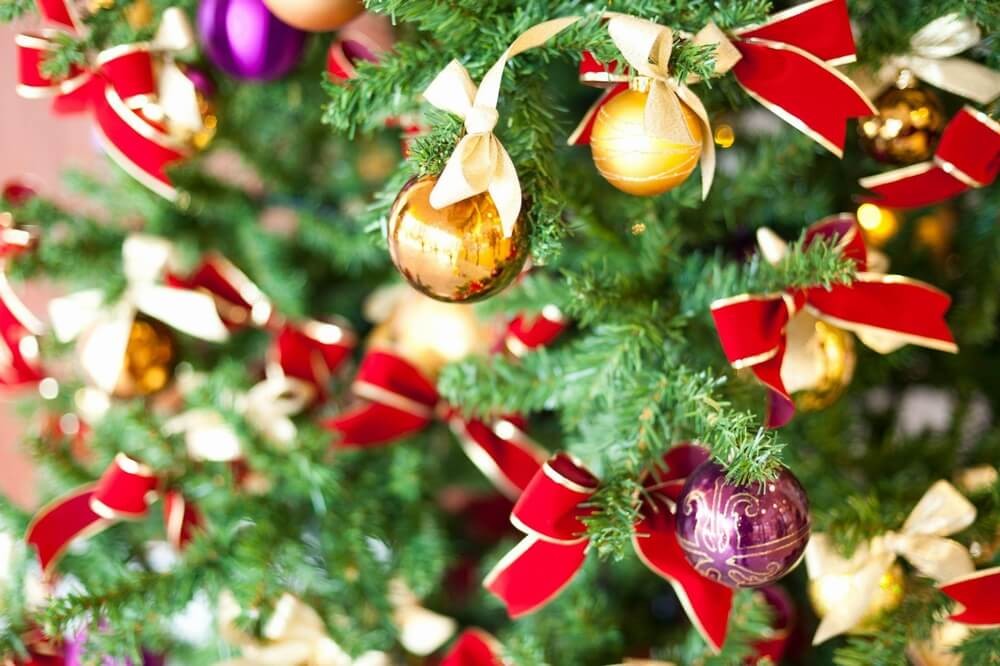 クリスマスツリーの飾り