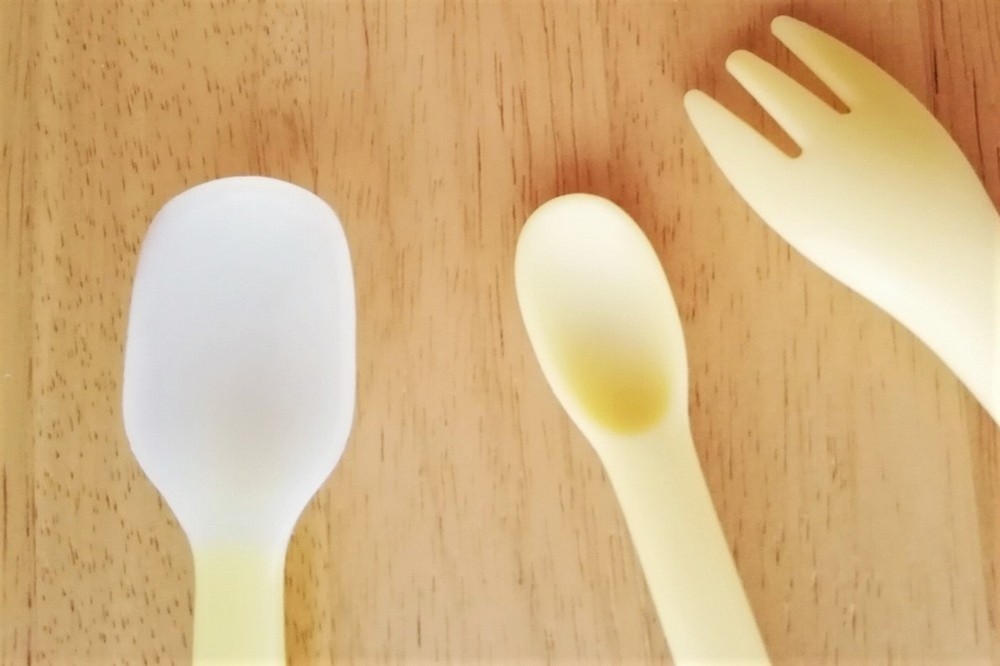 乳幼児用の食具