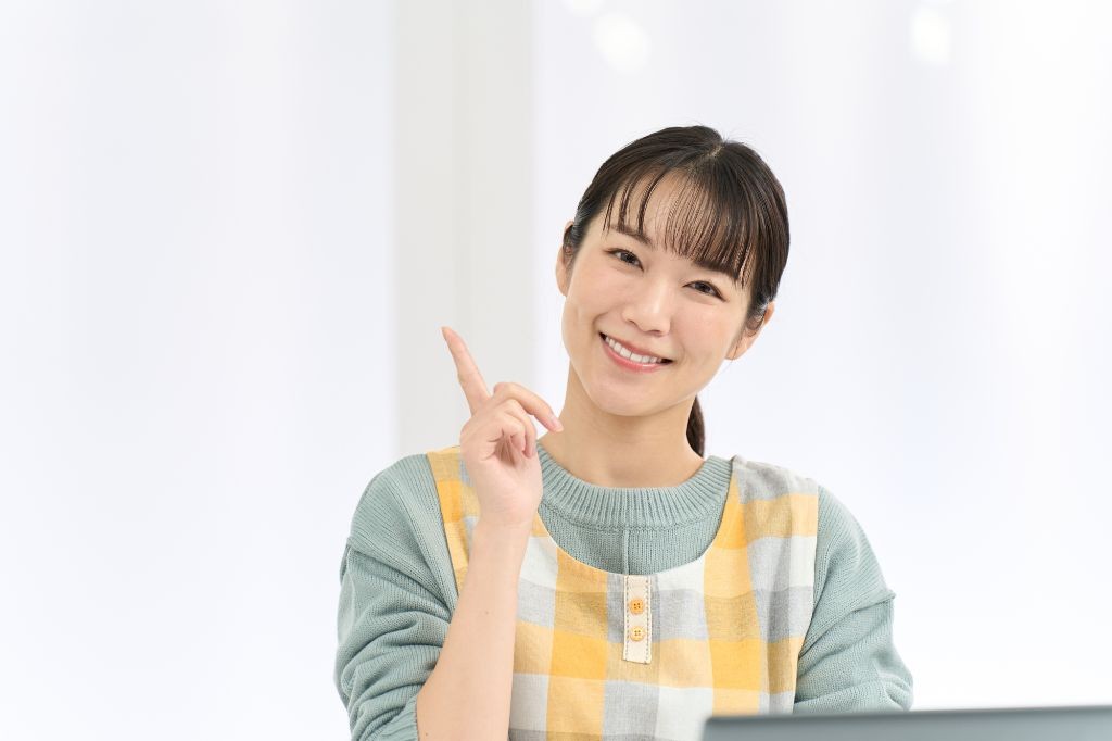 内科検診のポイントを解説する保育士