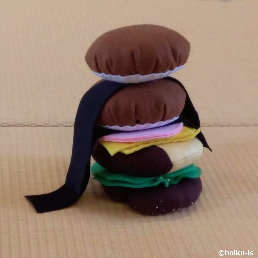 ハンバーガーの布おもちゃ