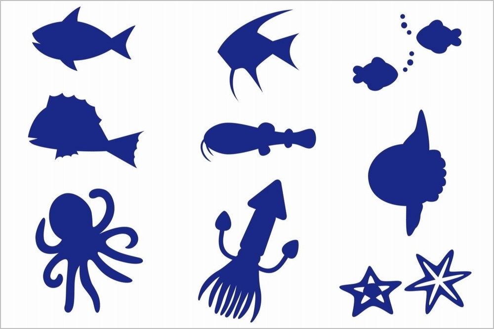 海の生物のシルエット