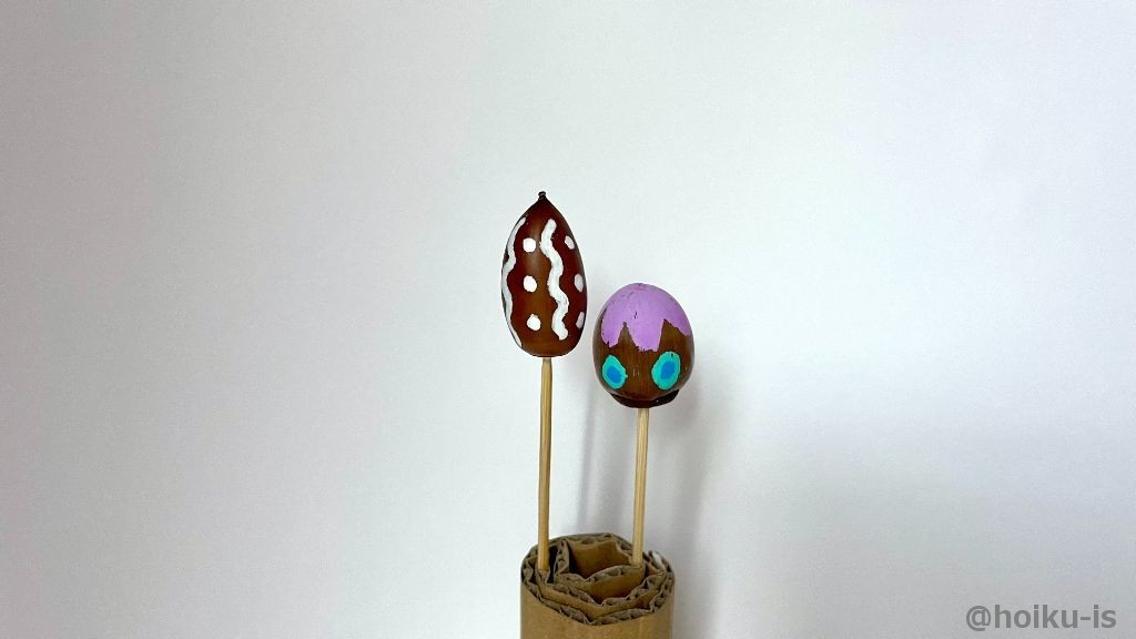 顔料マーカーで好きな模様を描き、インクを乾燥させる。