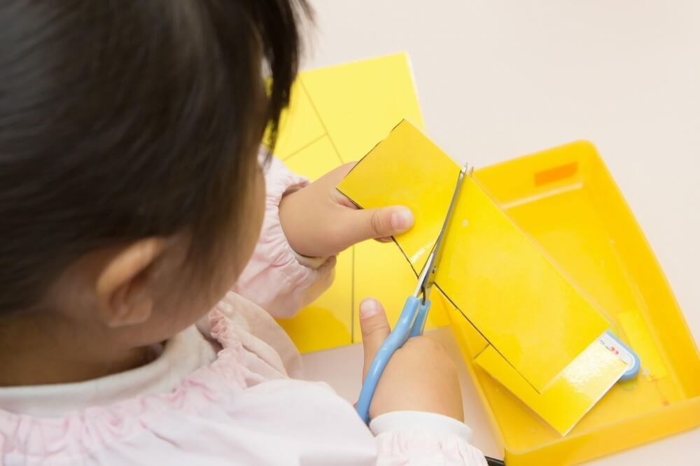 工作をする子ども