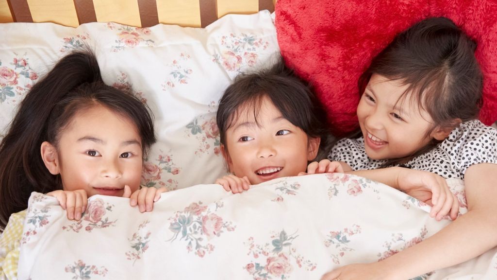 お泊り保育で歌いたい！手遊び歌8選