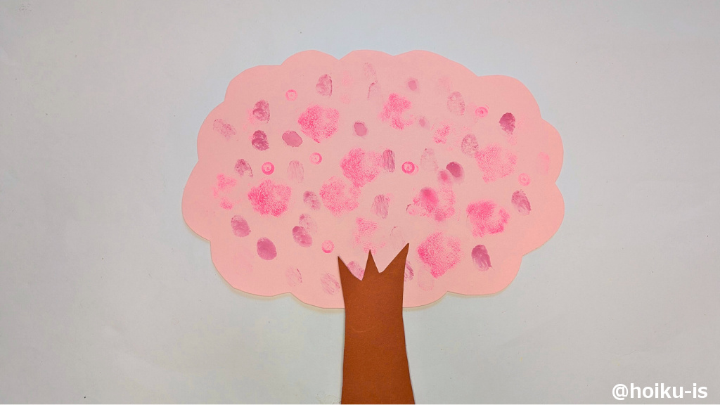 たんぽポンポン　さくらの木