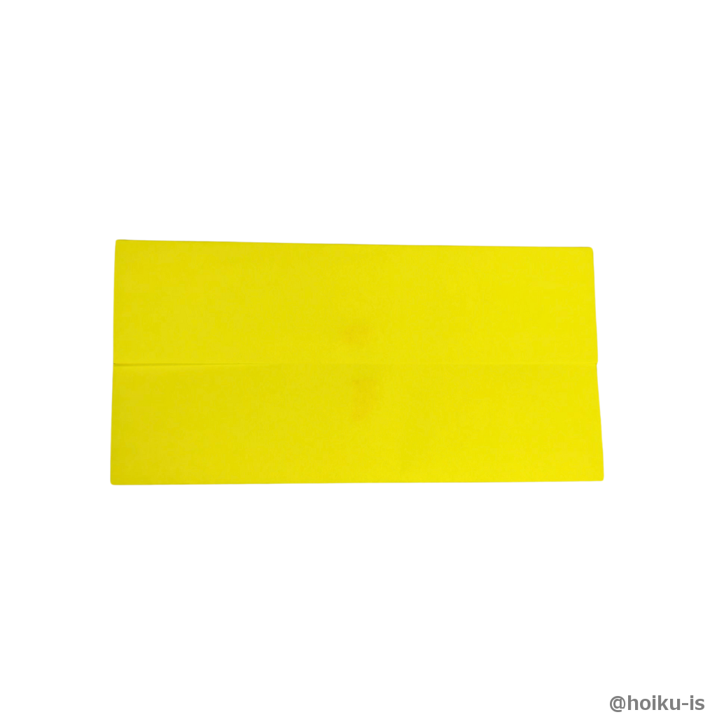 上の辺も折り筋に合わせて折る