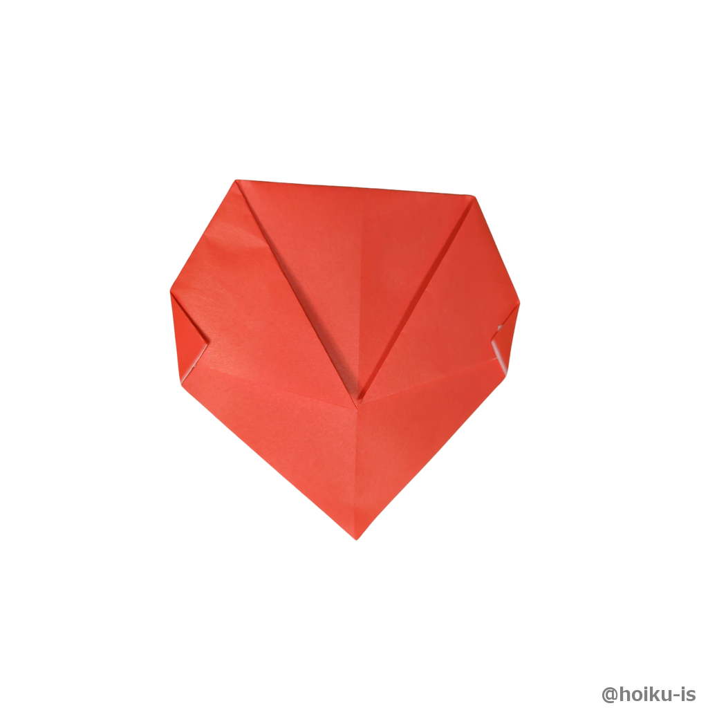 左の角も少し折る