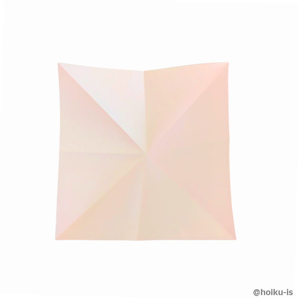 十字、対角線に折り筋をつける