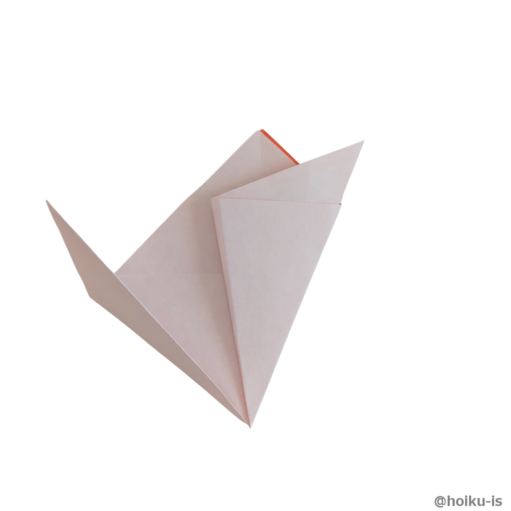 ⑥でできた線に合わせて折ります