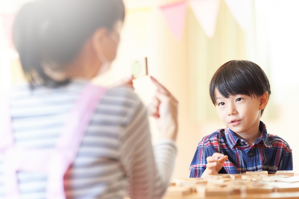 5歳児の発達過程と保育のポイントを解説|保育士・幼稚園教諭のための情報メディア【ほいくis/ほいくいず】