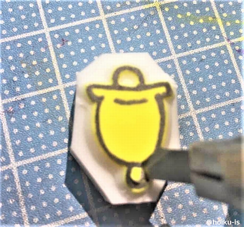 ベルの消しゴムはんこ