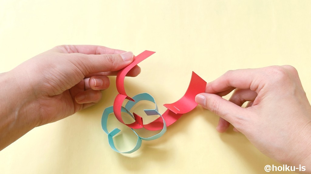 裏返し、次の輪をとめる