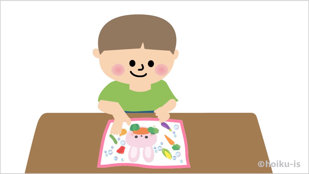センサリーバッグで遊ぶ子ども