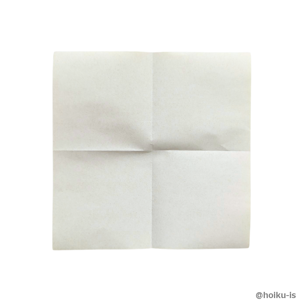 折り紙に折り筋をつける