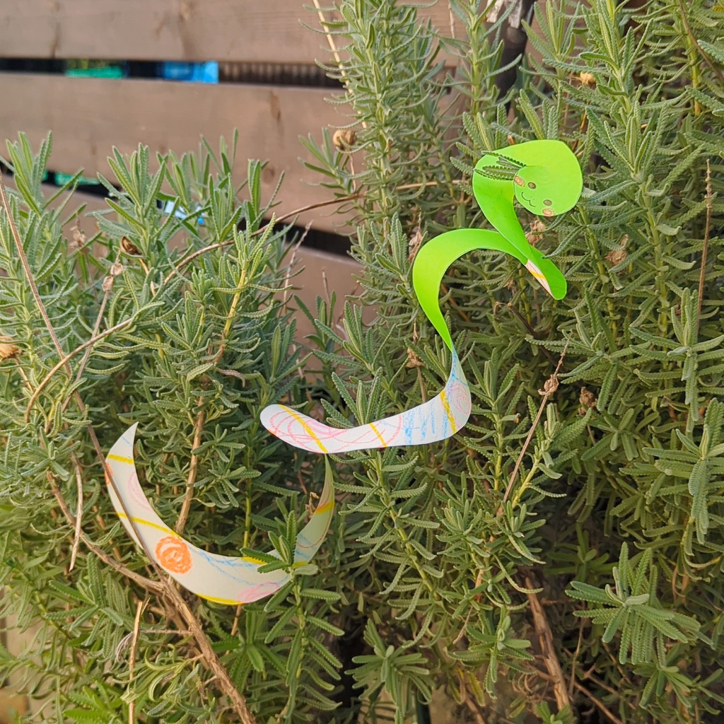 木に巻き付けてもかわいいですよ