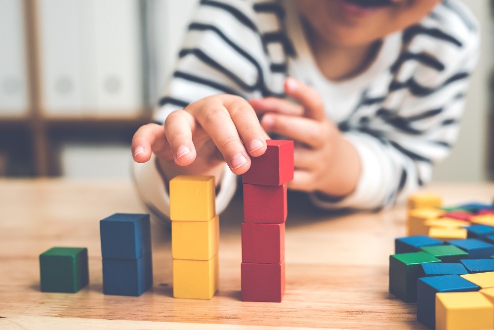5歳児の発達過程と保育のポイントを解説|保育士・幼稚園教諭のための情報メディア【ほいくis/ほいくいず】